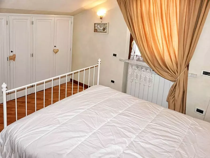 Immagine 36 di Appartamento in vendita  a Massa