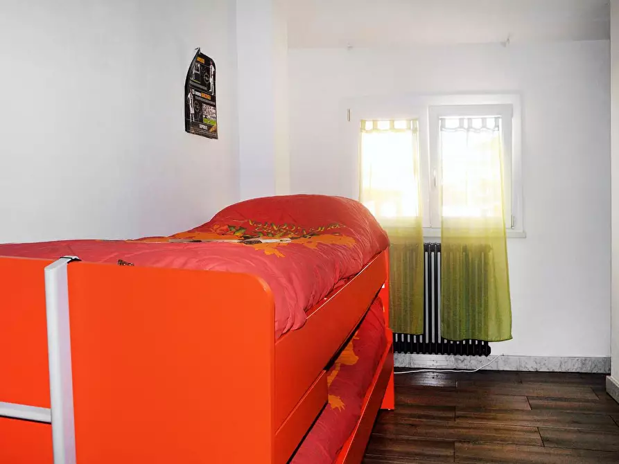 Immagine 10 di Casa indipendente in vendita  a Massa