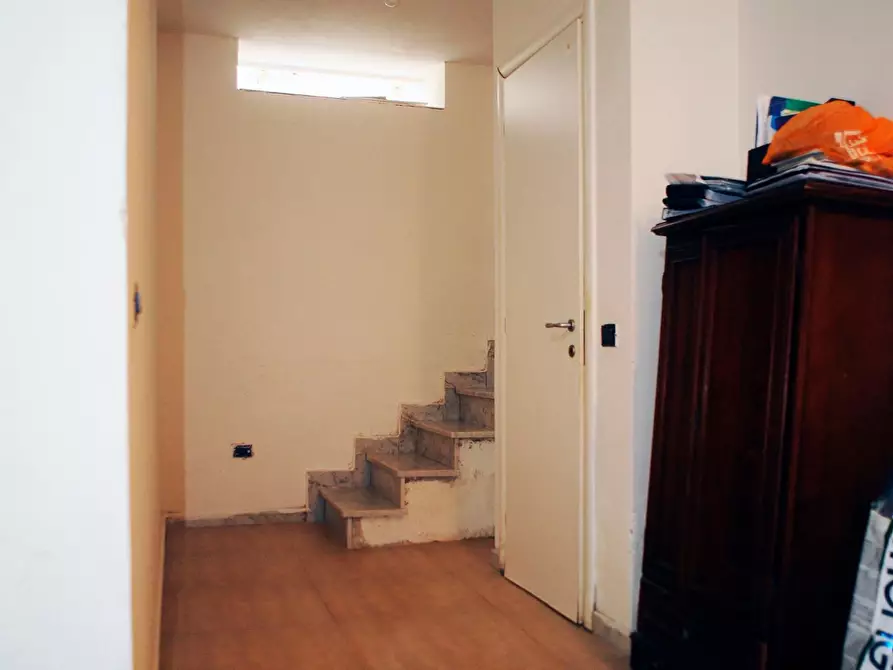 Immagine 19 di Casa indipendente in vendita  a Massa