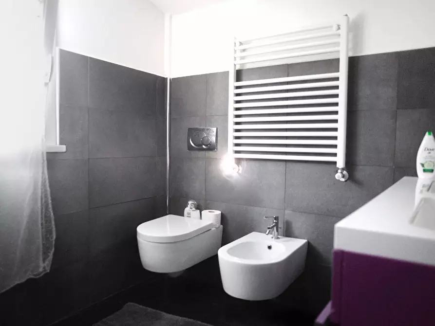 Immagine 12 di Casa indipendente in vendita  a Massa