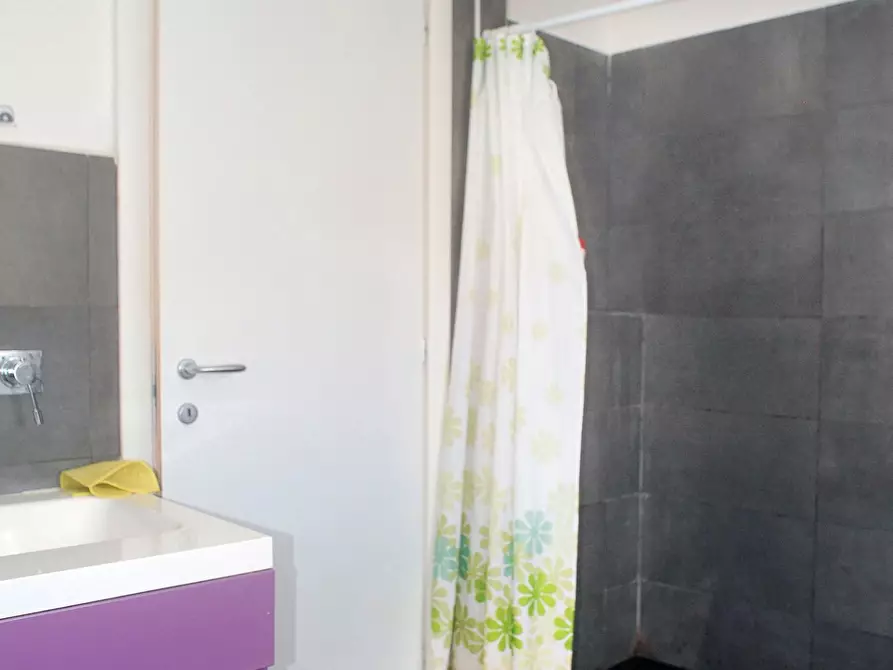 Immagine 15 di Casa indipendente in vendita  a Massa