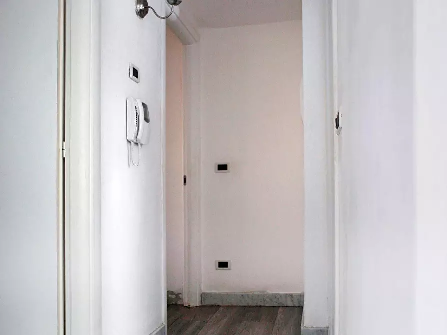 Immagine 18 di Casa indipendente in vendita  a Massa