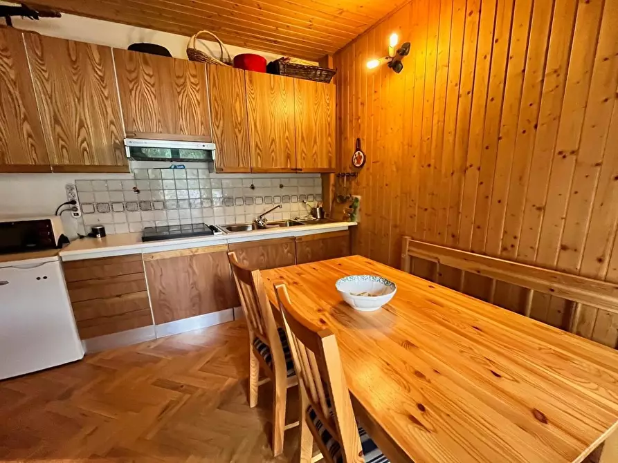 Immagine 5 di Appartamento in vendita  a Abetone Cutigliano