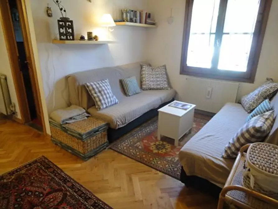 Immagine 1 di Appartamento in vendita  a Abetone Cutigliano