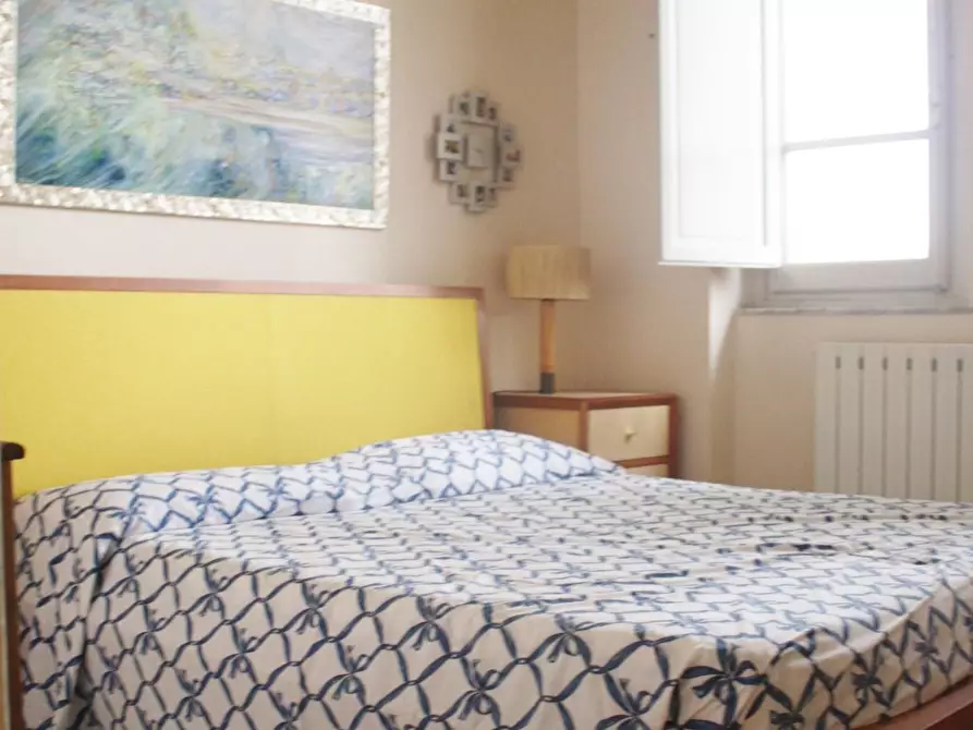 Immagine 18 di Villa in vendita  a Camaiore