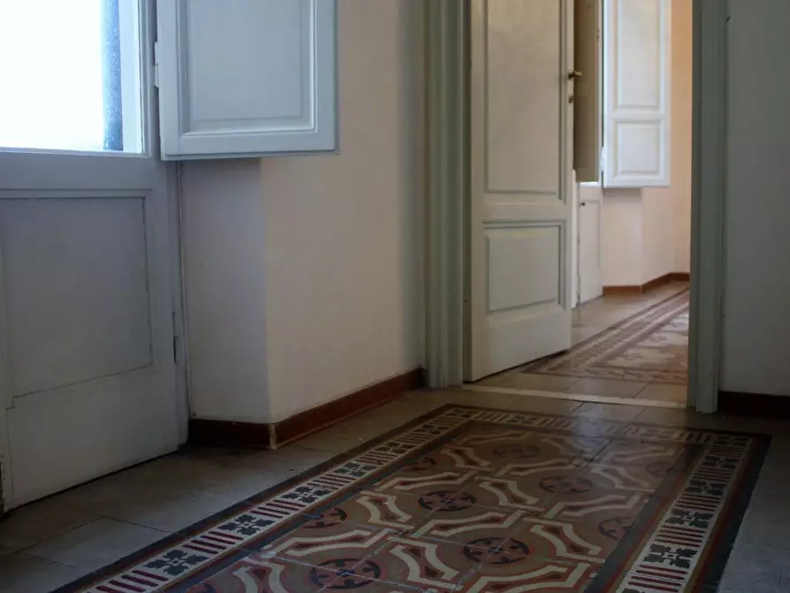 Immagine 12 di Villa in vendita  a Camaiore