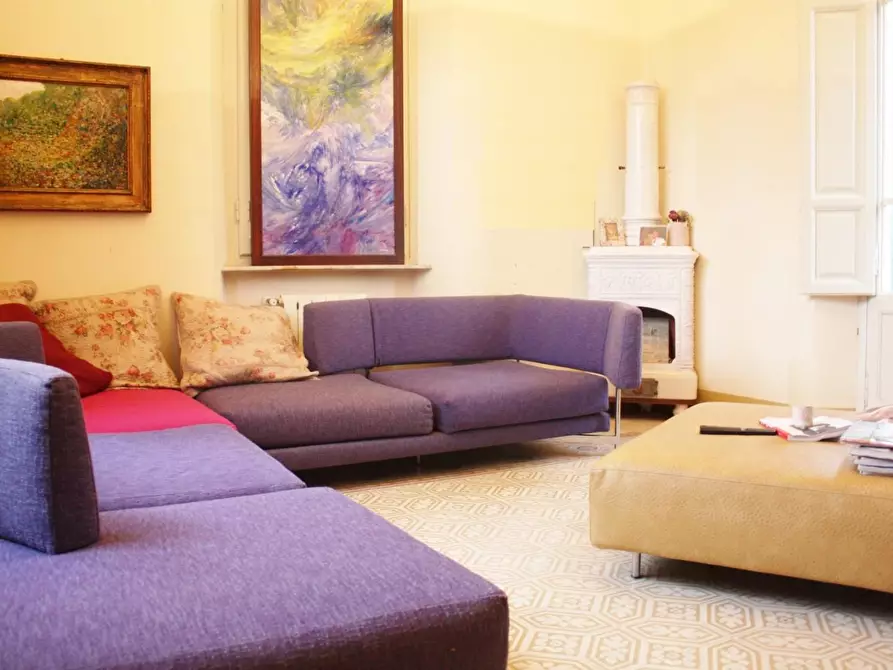 Immagine 10 di Villa in vendita  a Camaiore