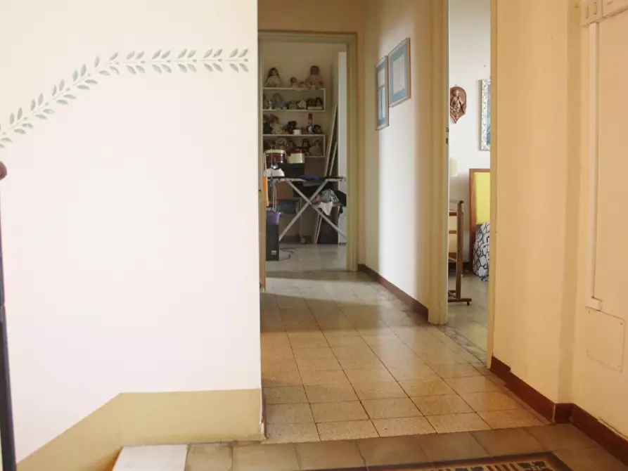 Immagine 16 di Villa in vendita  a Camaiore