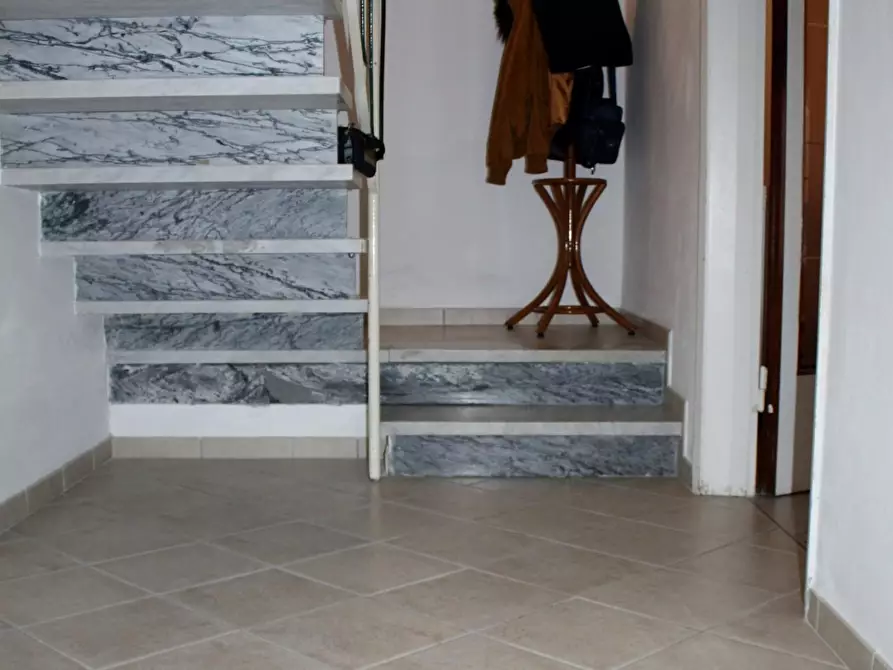 Immagine 3 di Casa bifamiliare in vendita  a Camaiore