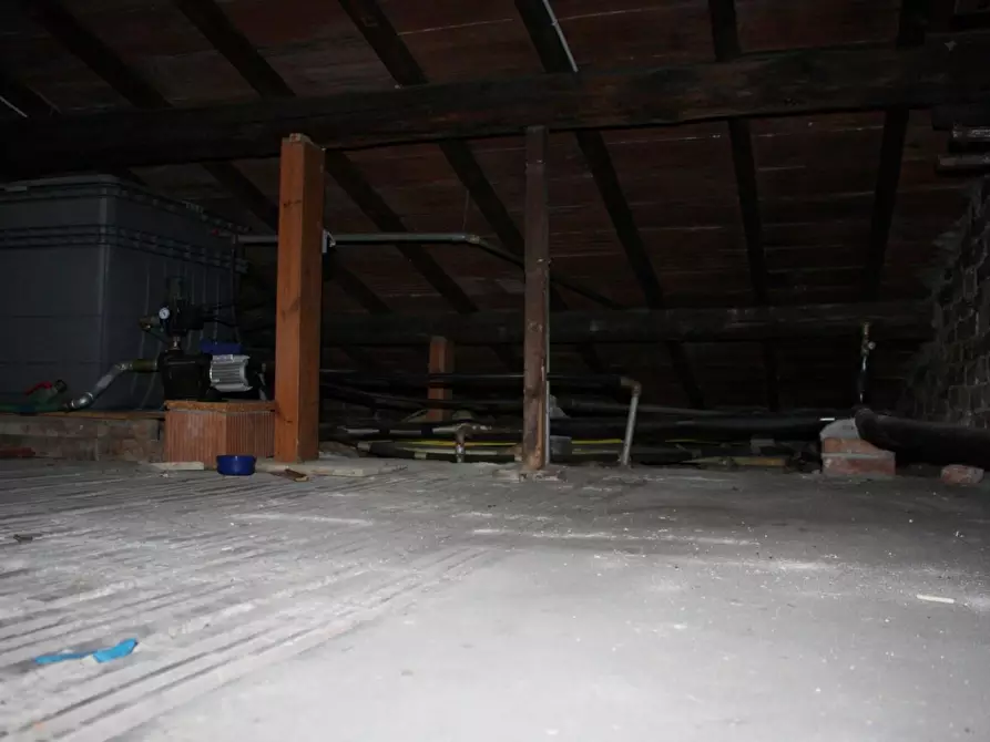 Immagine 26 di Casa bifamiliare in vendita  a Camaiore