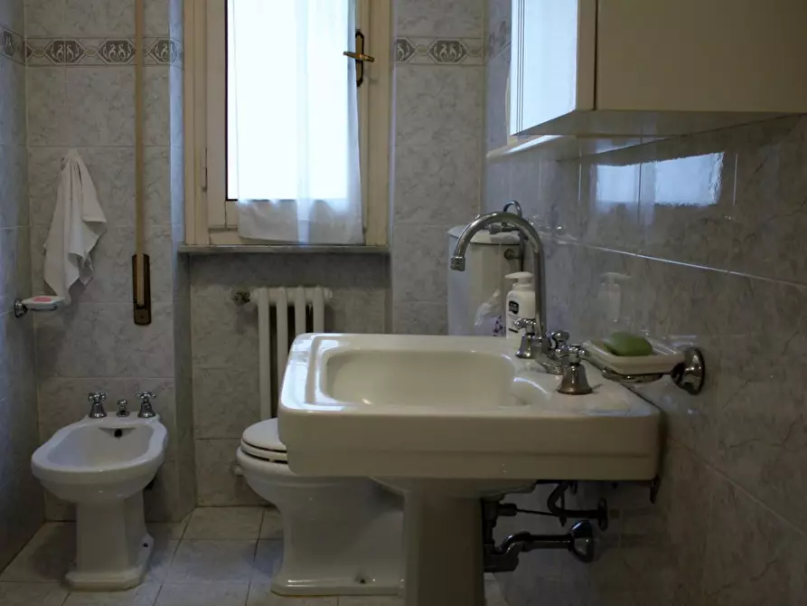 Immagine 22 di Casa bifamiliare in vendita  a Camaiore