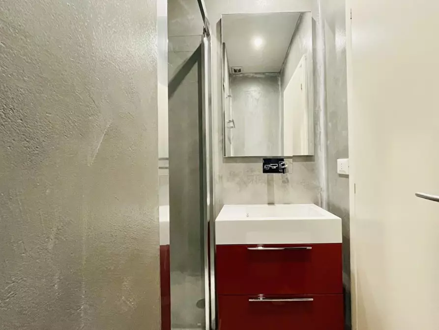 Immagine 24 di Appartamento in vendita  a Camaiore