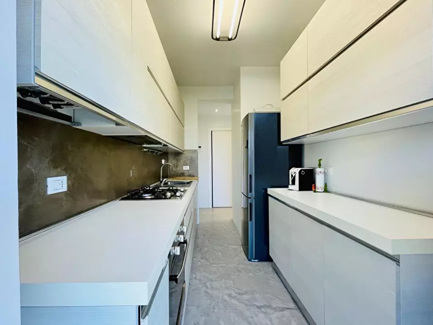 Immagine 15 di Appartamento in vendita  a Camaiore