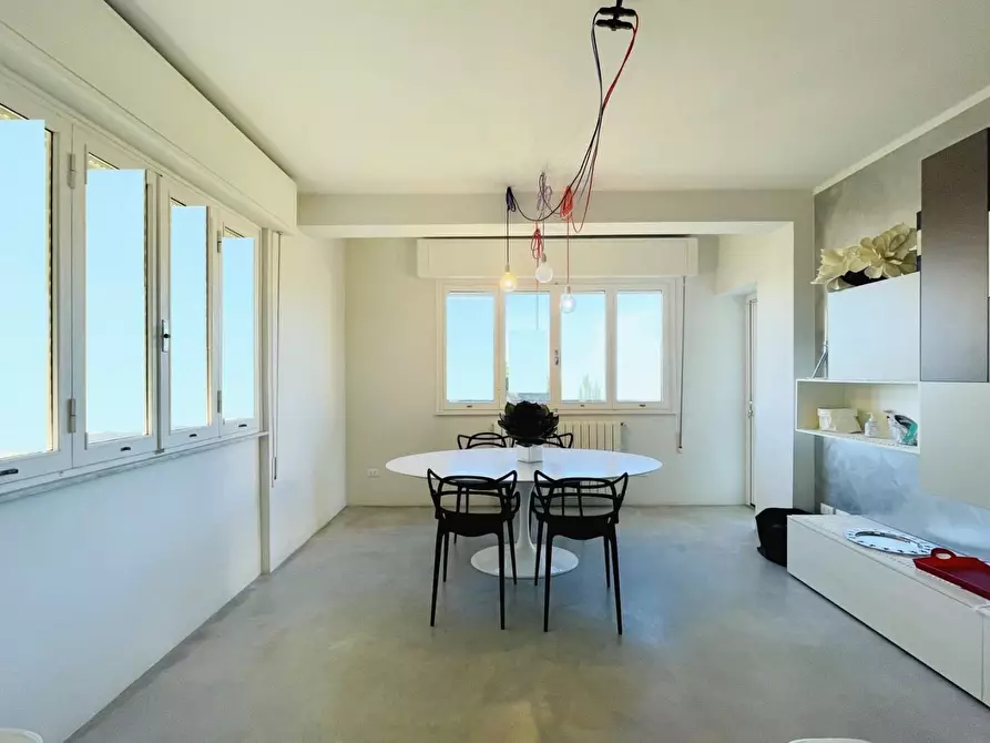 Immagine 5 di Appartamento in vendita  a Camaiore