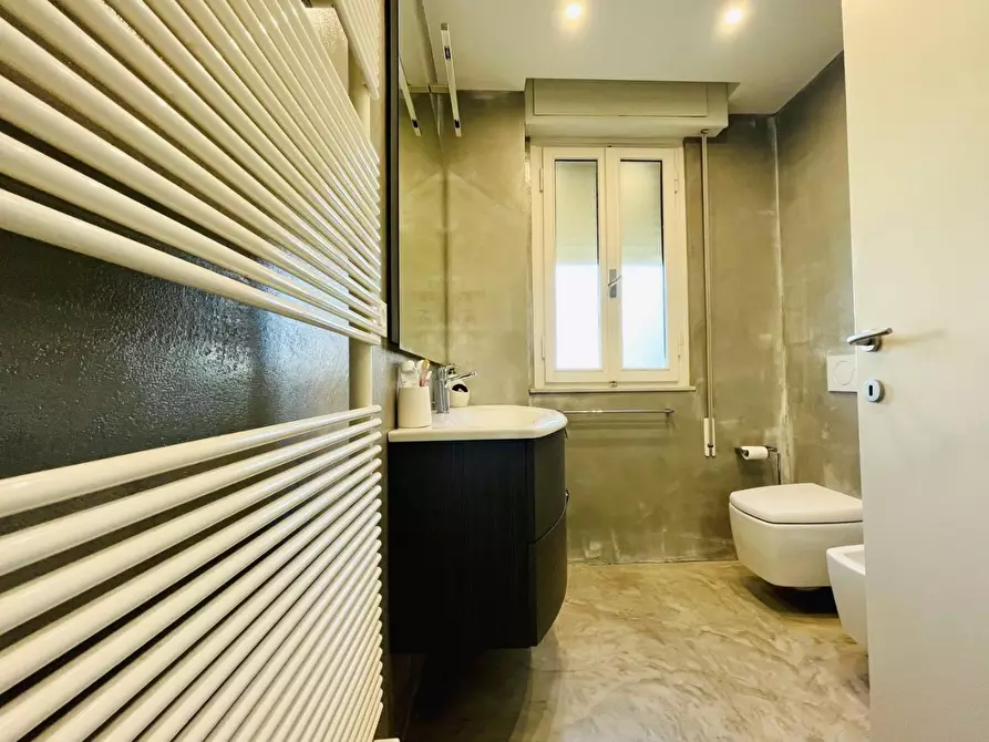 Immagine 26 di Appartamento in vendita  a Camaiore