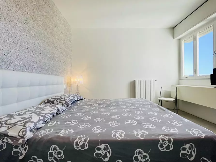 Immagine 18 di Appartamento in vendita  a Camaiore