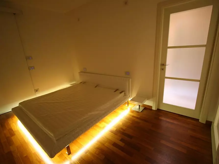 Immagine 32 di Villa in vendita  a Camaiore