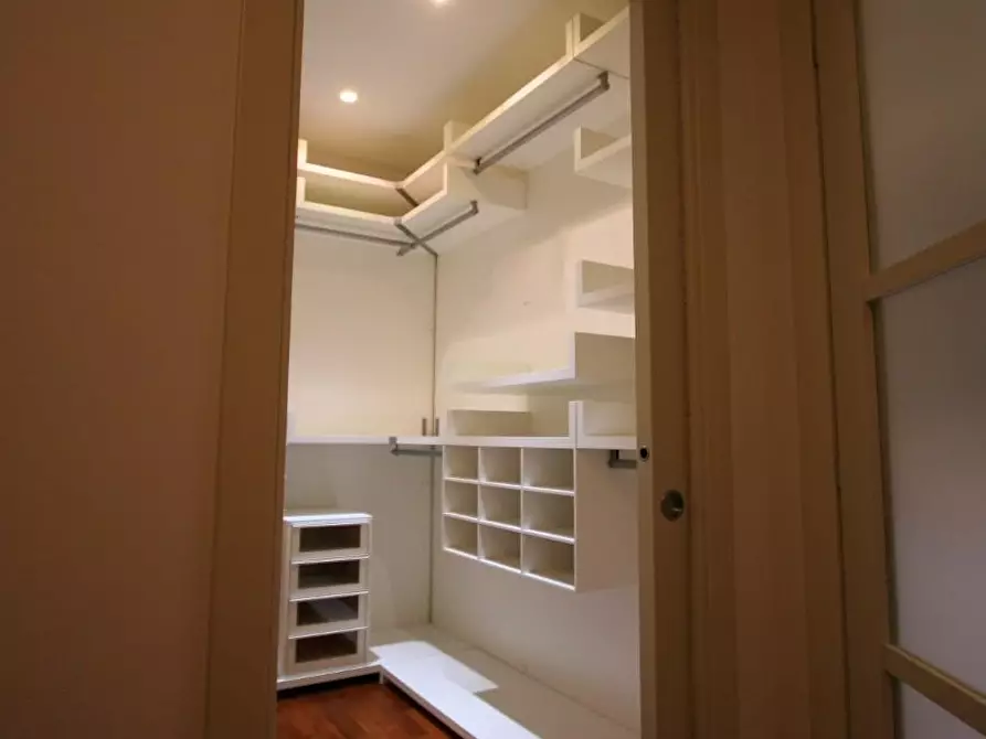 Immagine 28 di Villa in vendita  a Camaiore