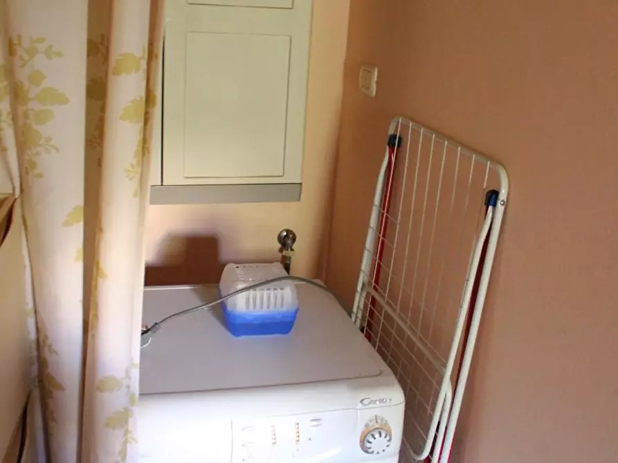 Immagine 9 di Appartamento in vendita  a Castelfiorentino