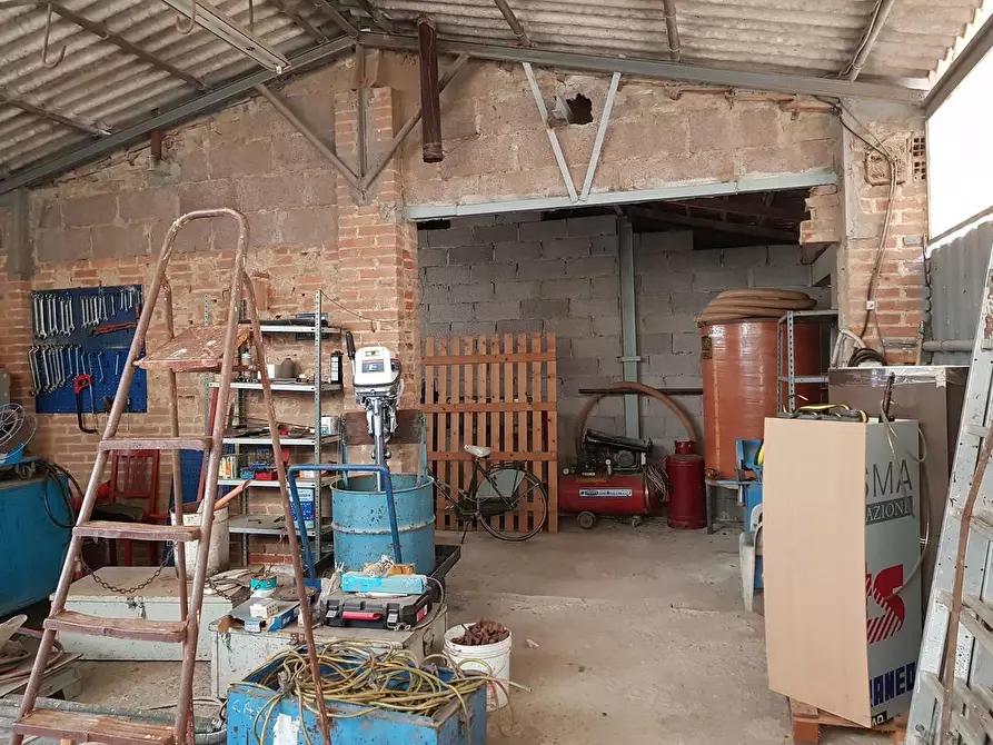 Immagine 19 di Porzione di casa in vendita  a Campiglia Marittima