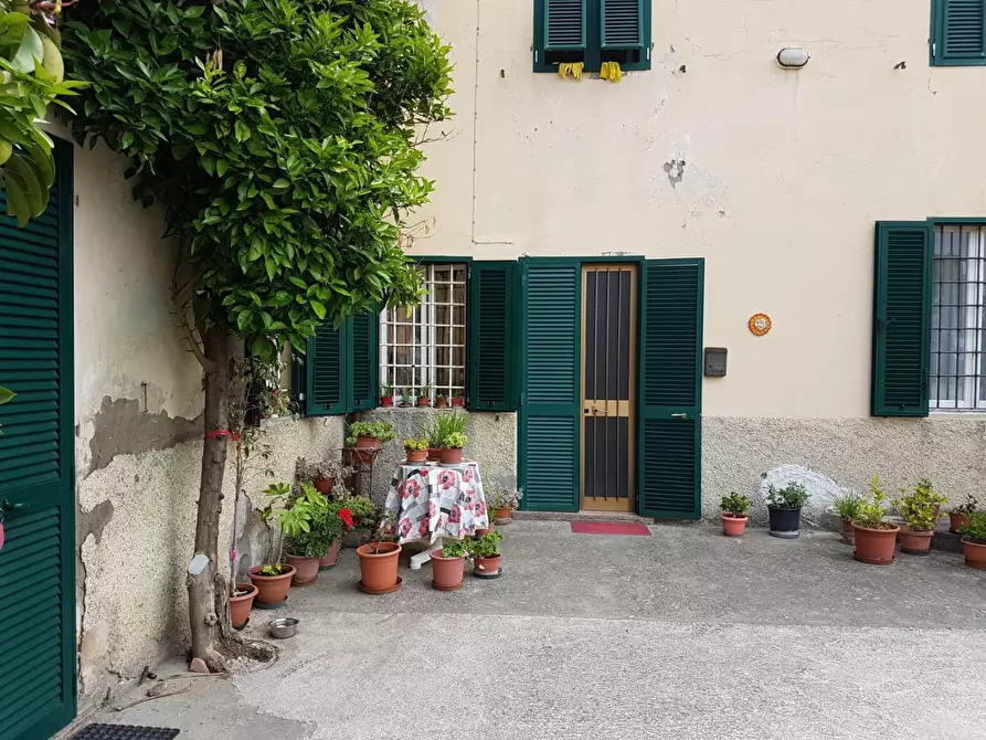 Immagine 2 di Porzione di casa in vendita  a Larciano