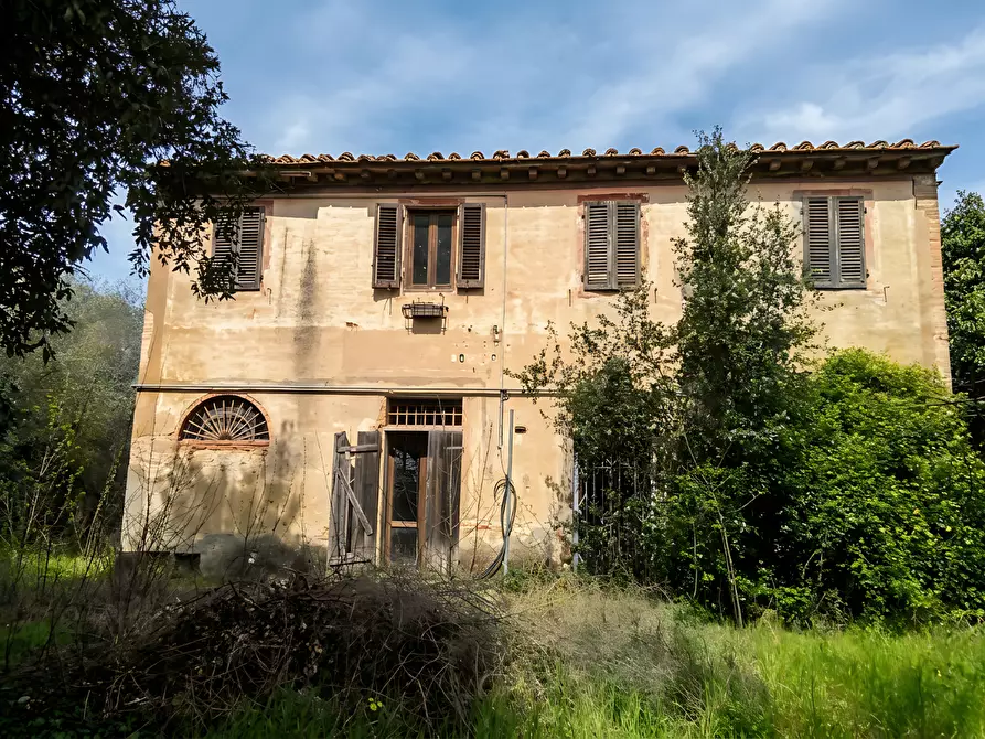 Immagine 1 di Casa colonica in vendita  a San Miniato