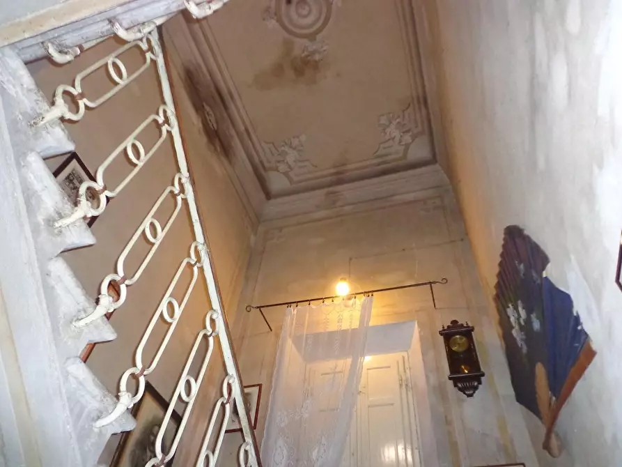 Immagine 25 di Villa in vendita  a San Giuliano Terme