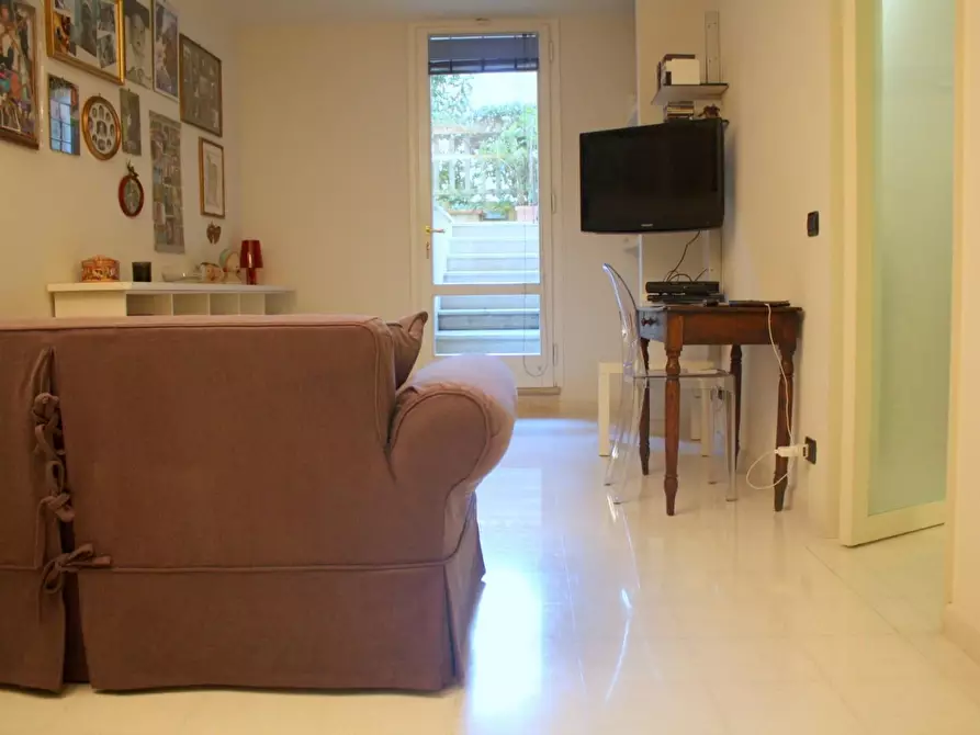 Immagine 23 di Appartamento in vendita  a Viareggio