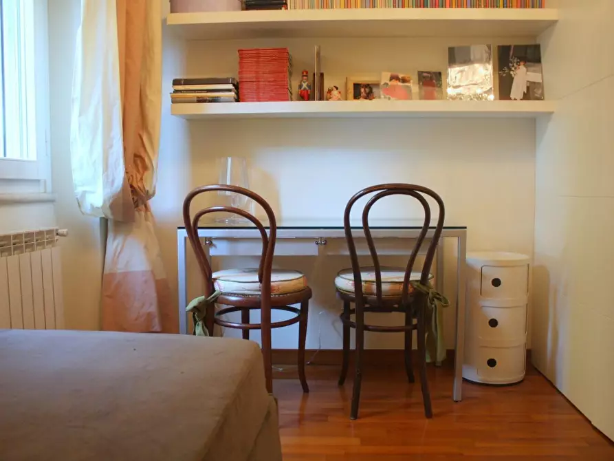 Immagine 12 di Appartamento in vendita  a Viareggio