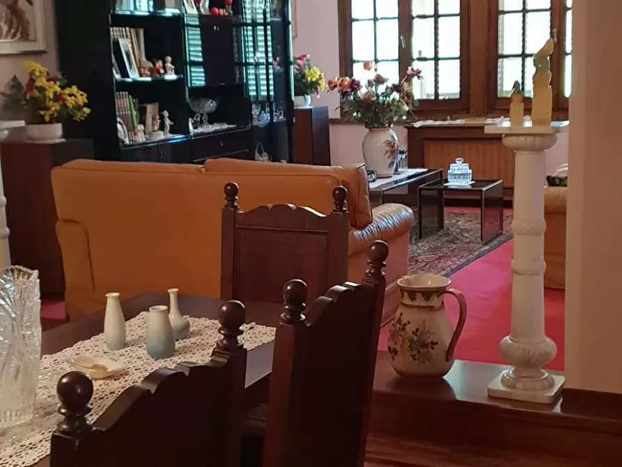 Immagine 5 di Casa bifamiliare in vendita  a Vinci