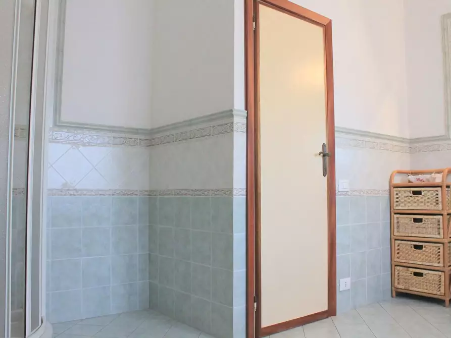 Immagine 19 di Villa in vendita  a Pietrasanta