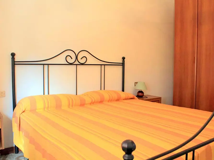 Immagine 23 di Villa in vendita  a Pietrasanta