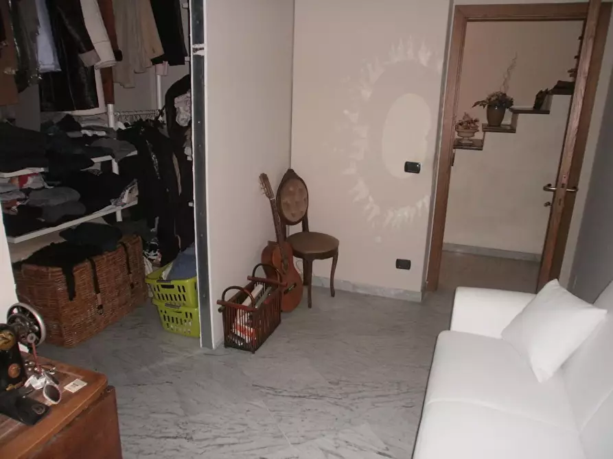 Immagine 41 di Casa indipendente in vendita  a Carrara