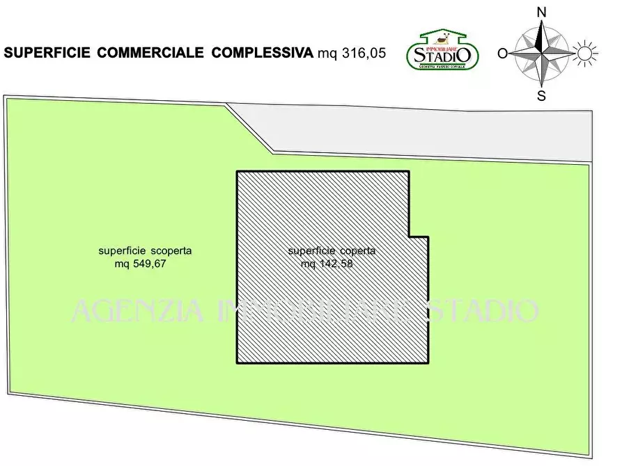 Immagine 49 di Casa indipendente in vendita  a Carrara