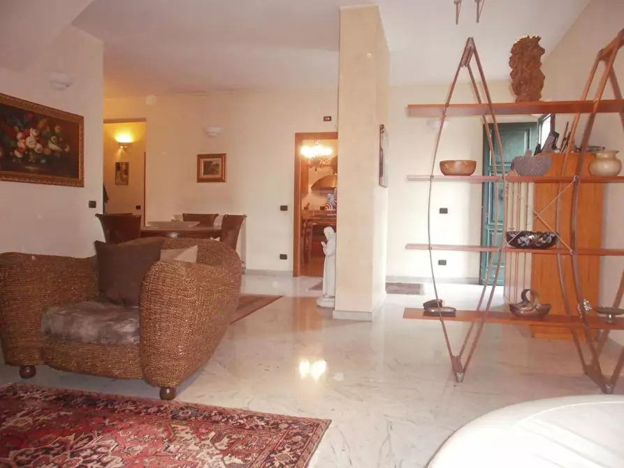 Immagine 26 di Casa indipendente in vendita  a Carrara