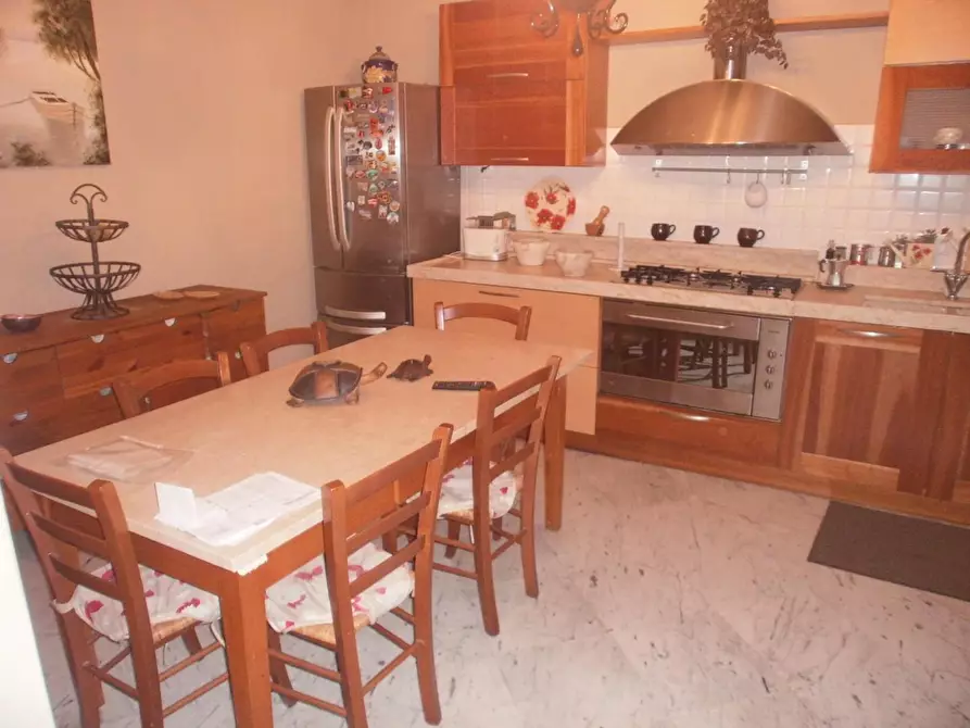 Immagine 29 di Casa indipendente in vendita  a Carrara