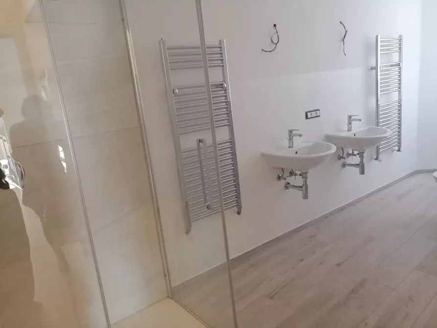 Immagine 15 di Appartamento in affitto  a Pisa