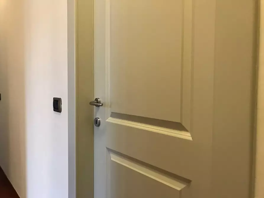 Immagine 11 di Appartamento in vendita  a Empoli