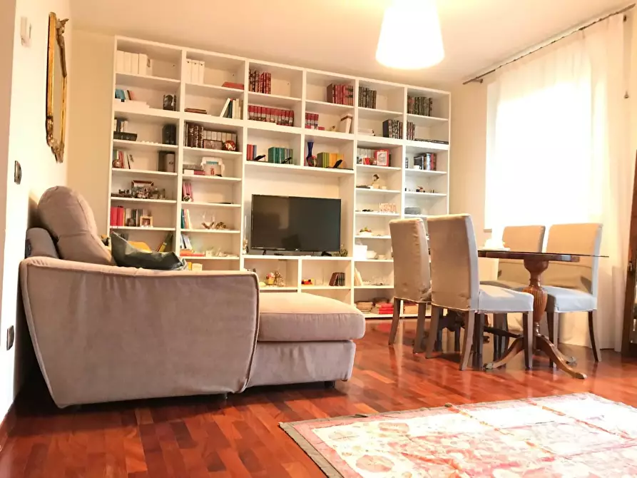 Immagine 5 di Appartamento in vendita  a Empoli