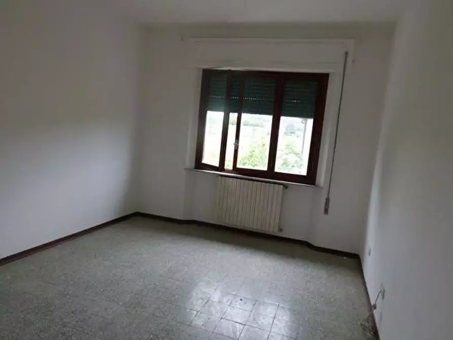 Immagine 13 di Casa indipendente in vendita  a Lucca