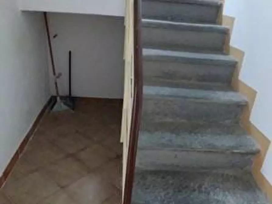 Immagine 8 di Casa indipendente in vendita  a Lucca