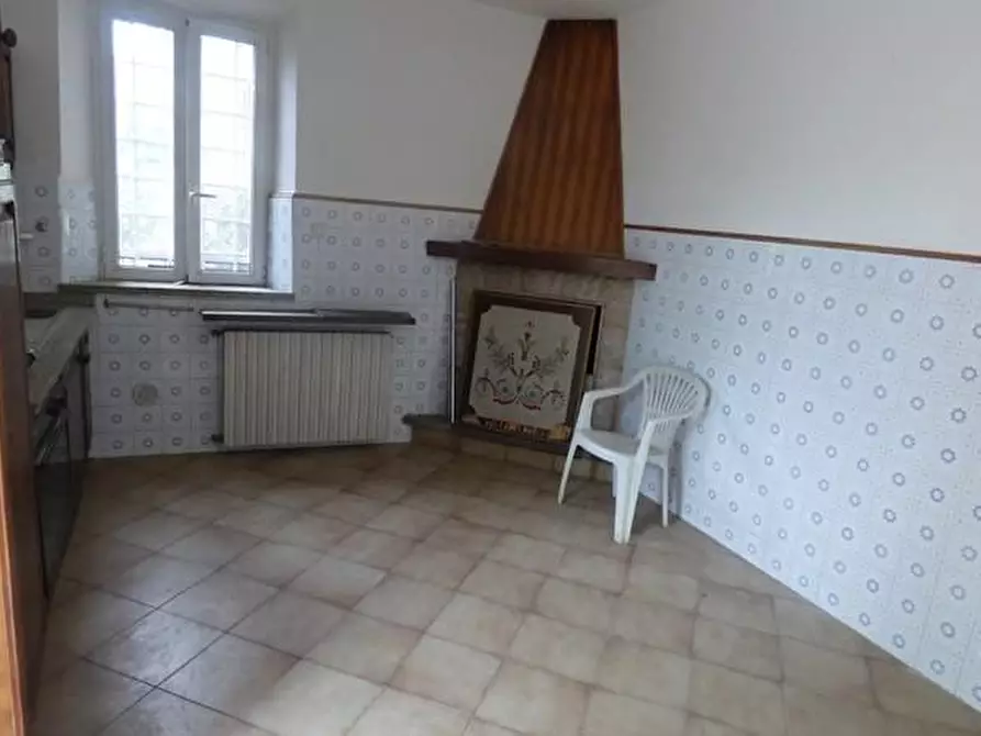 Immagine 5 di Casa indipendente in vendita  a Lucca