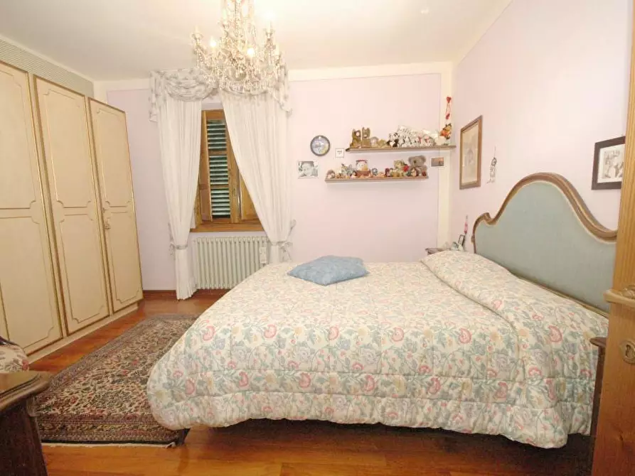 Immagine 8 di Villa in vendita  a Porcari