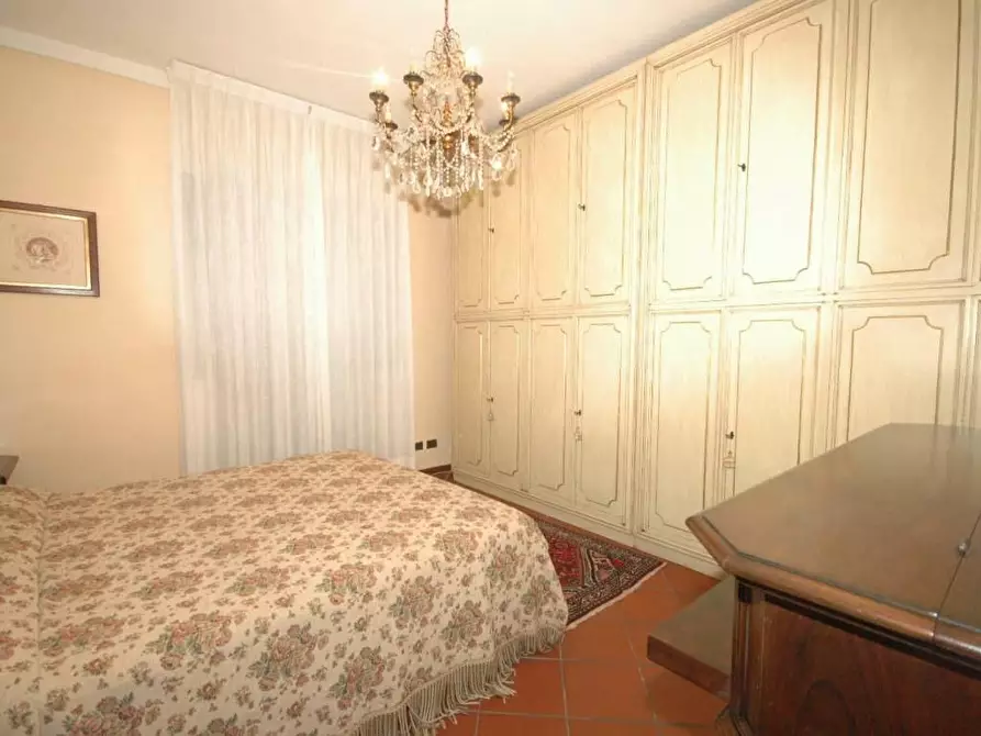 Immagine 4 di Villa in vendita  a Porcari