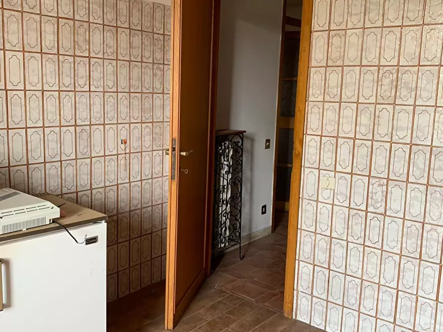 Immagine 11 di Appartamento in vendita  a Pisa