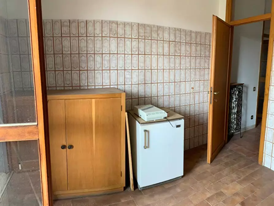 Immagine 10 di Appartamento in vendita  a Pisa