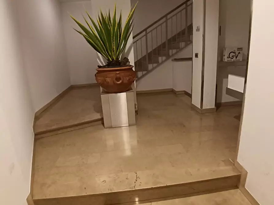 Immagine 16 di Appartamento in vendita  a Empoli