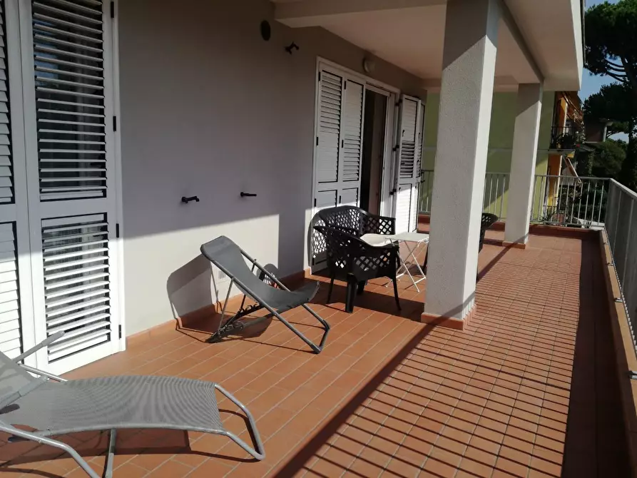 Immagine 8 di Appartamento in affitto  a Viareggio