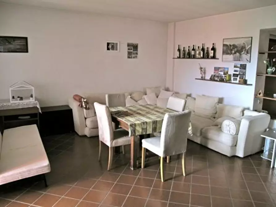 Immagine 6 di Appartamento in affitto  a Pisa