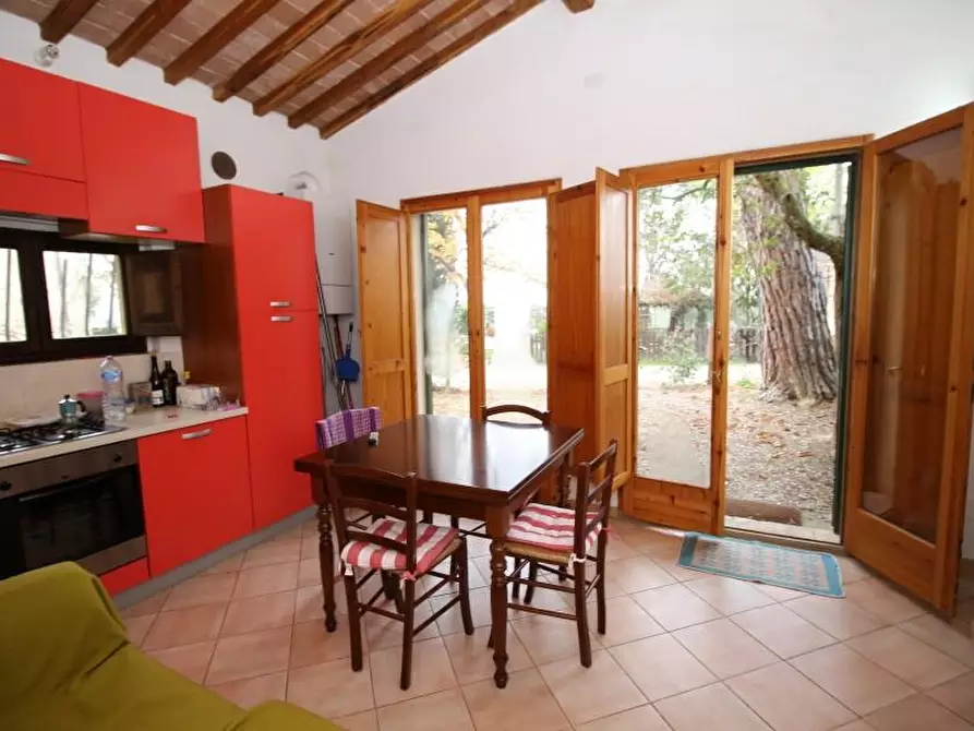 Immagine 10 di Appartamento in vendita  a Siena